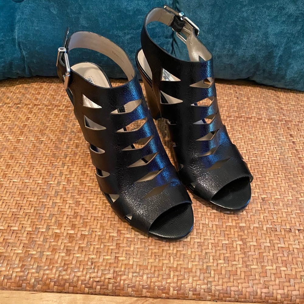 Black heeled sandals
